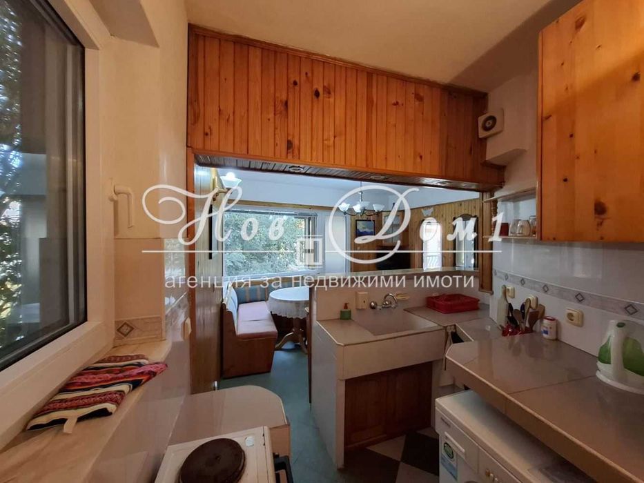 Дава се под наем Двустаен апартамент в Варна, Гръцка махала - 60 кв.м за 459 € - Снимка #3