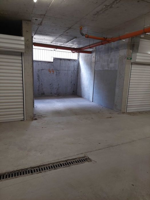 Продава се Гараж / Паркомясто в Варна, Цветен квартал - 19 кв.м за 1737 €/кв.м - Снимка #6