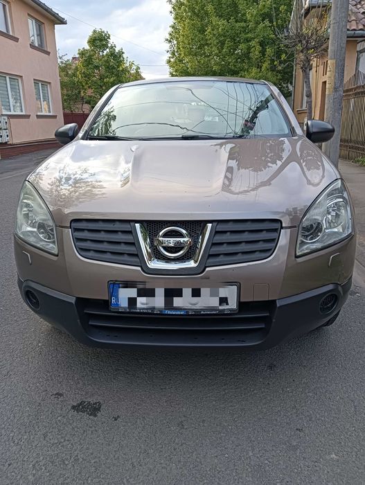 De vânzare - Nissan Qashqai 1.6 benzină 4500 euro(negociabil)