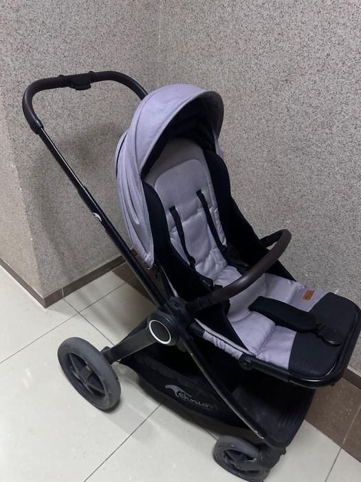 Продам коляска до 3х лет 30000