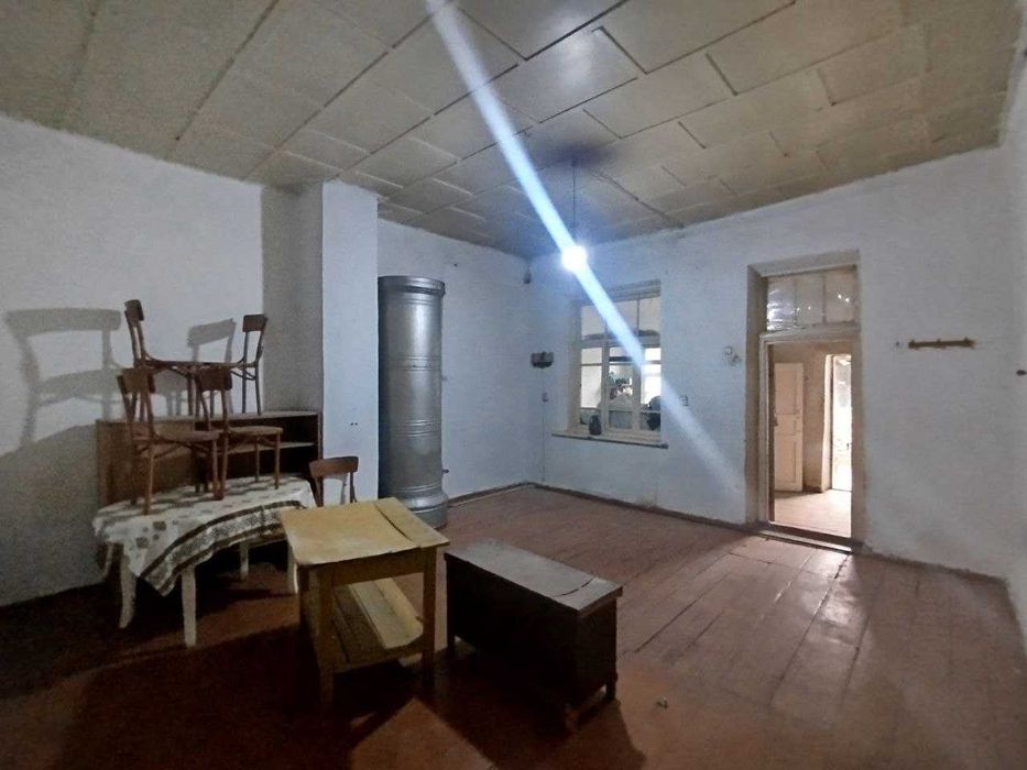 Продаётся: Дом в общем дворе в районе Гагарина, Rui Zamin Restaurant!!