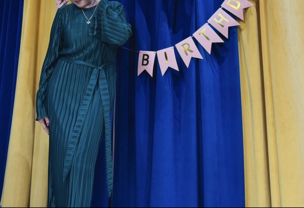 Платье в отличном состоянии