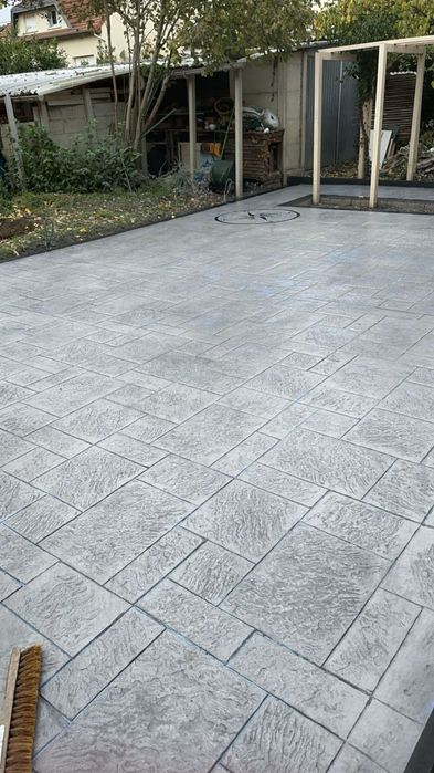 Beton amprentat dezactivat