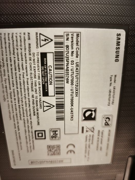 Vand doua televizoare Samsung Smart 4K