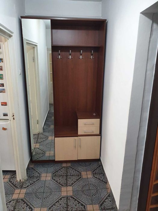 Inchiriez apartament cu o camera zona Arcu aproape de UMF si UAIC