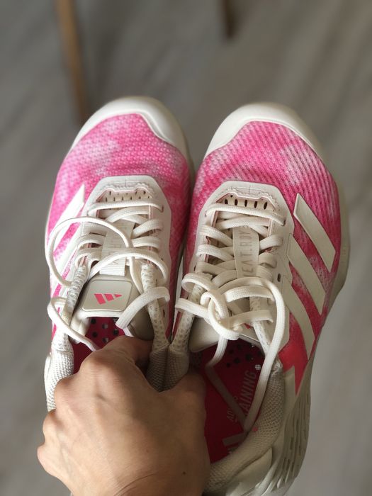 Кроссовки Adidas оригинал новые