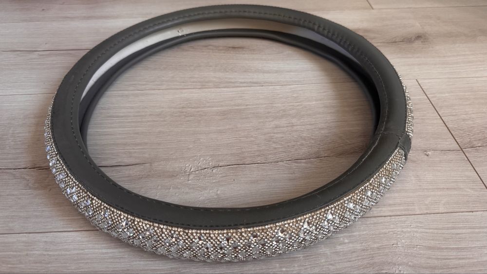 Чехол для руля со стразами