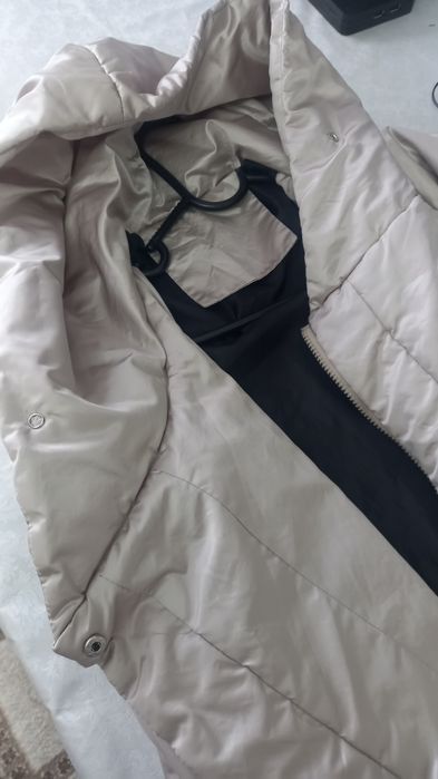 Женская куртка пуховик в хорошем состоянии