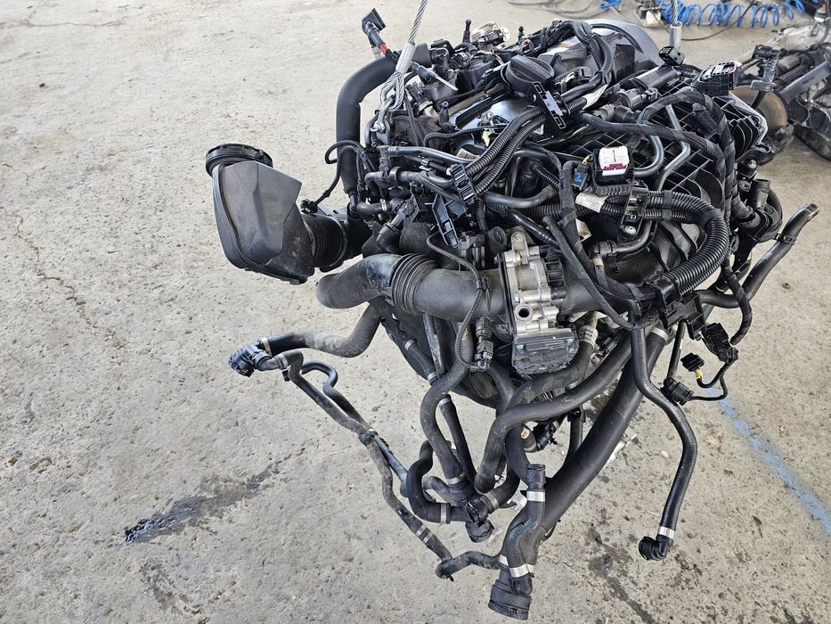 Двигател бмв б48 b48 184 кс bmw dvigatel motor мотор бензинов