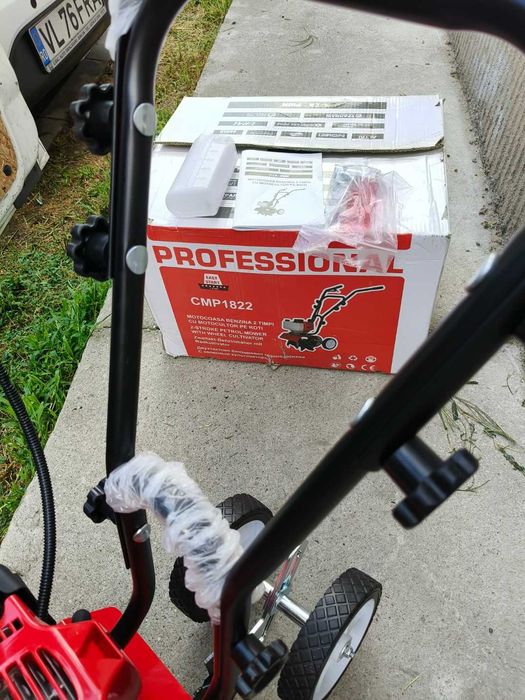 Motosapa freza pe benzina Campion cu roti,gradini,solarii,spatii inguste