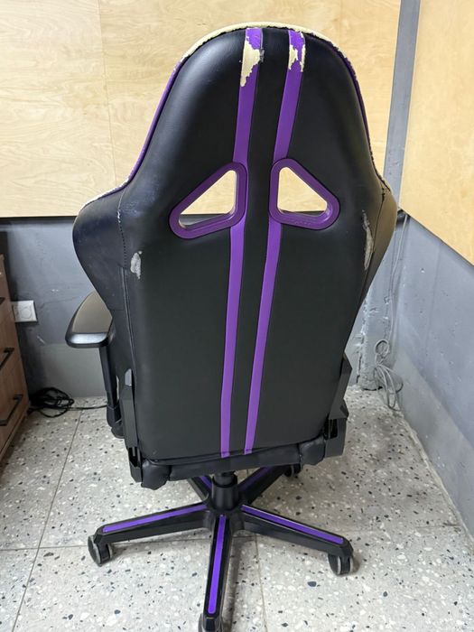 Игровое кресло Dx racer