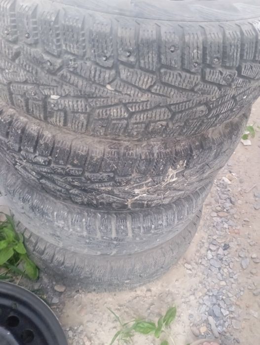Диск с шиной R14 зимний