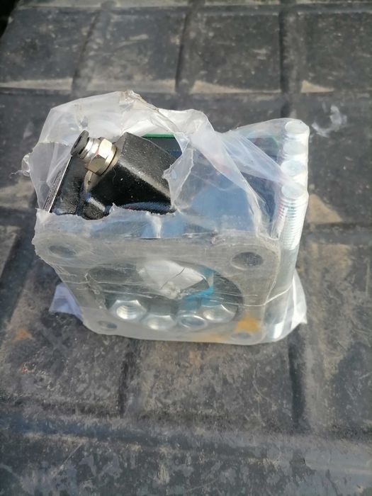 Продам раздатки на камаз автокран