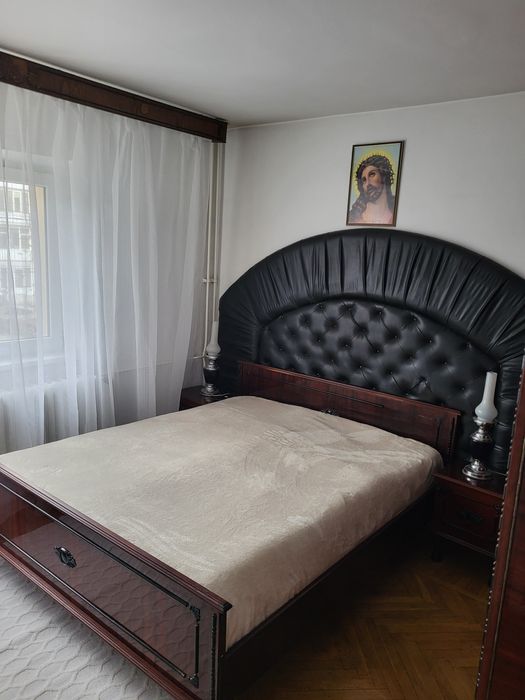 Apartament de inchiriat