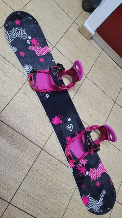 Placa snowboard NITRO 149 cu legături BURTON