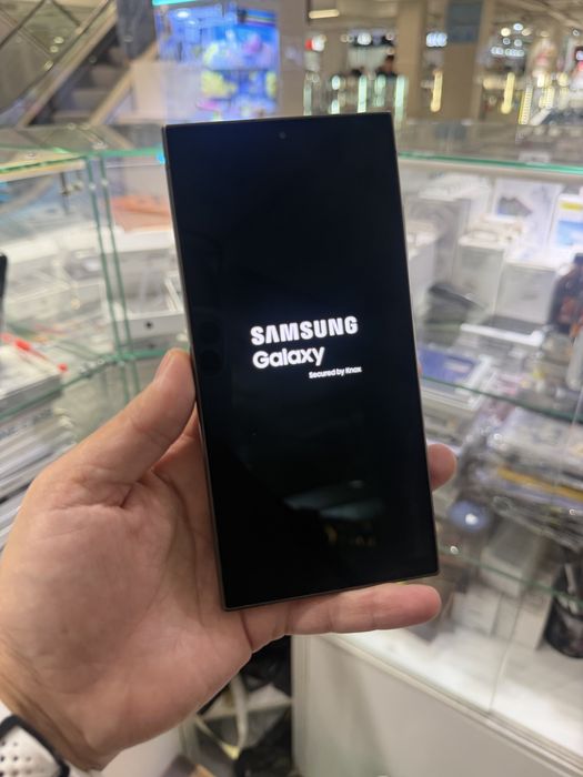 Samsung S24ultra 256 gb