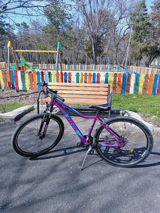 Bicicleta DHS în condiții foarte bune