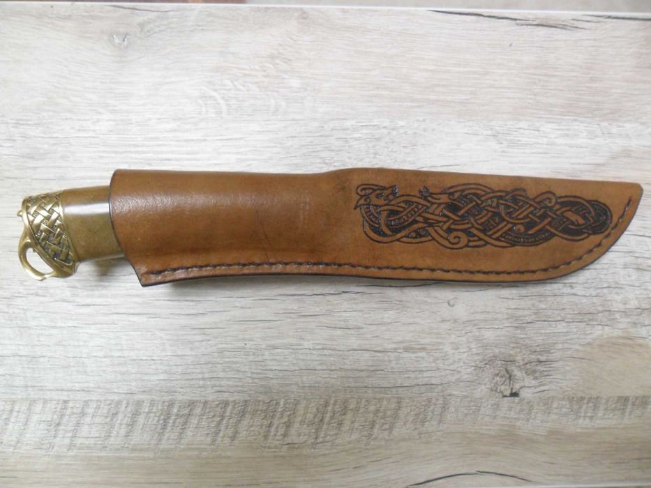 Продам разделочный нож