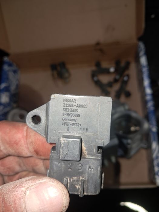 Nissan note запчасти двигателя