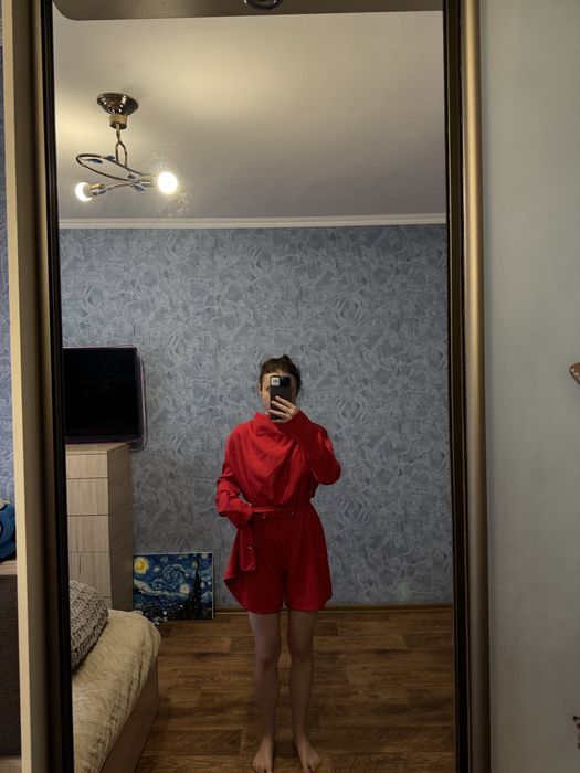 Продам платья вечерние