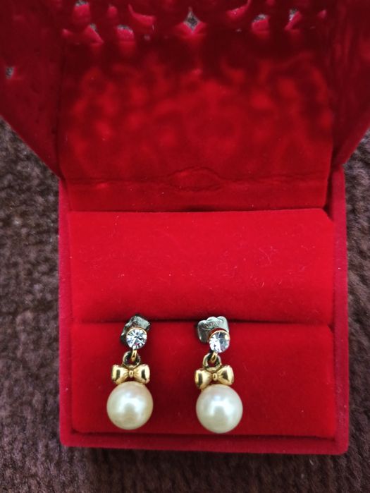 Продам бижутерию