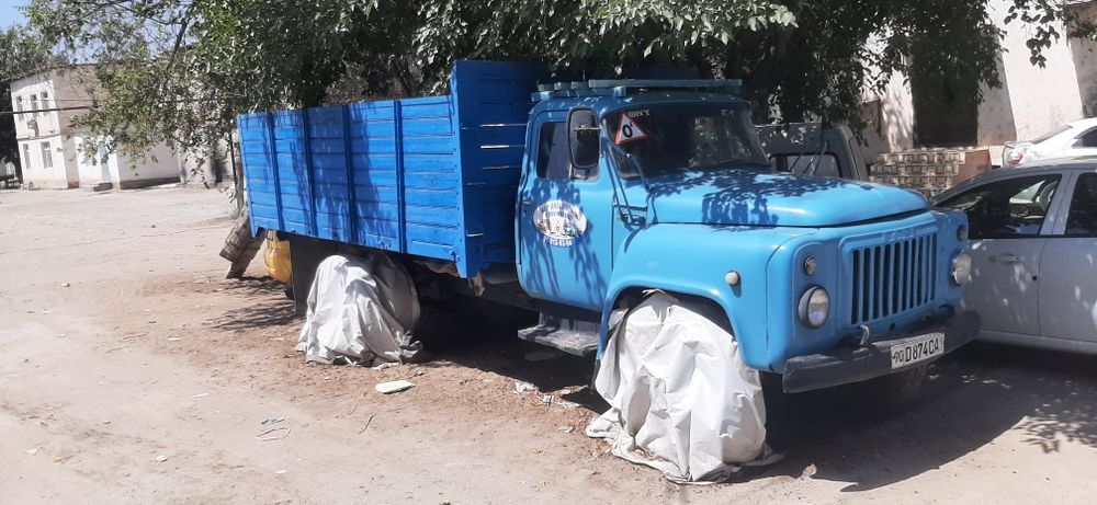 Юк машина сотилади газ53