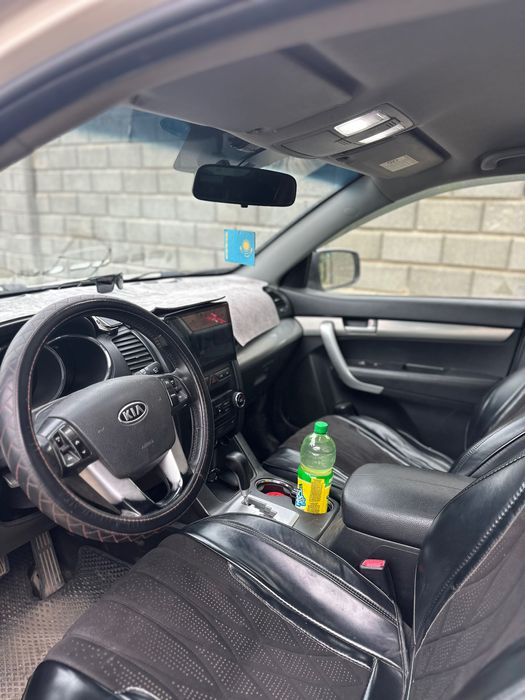 Продам Kia Sorento