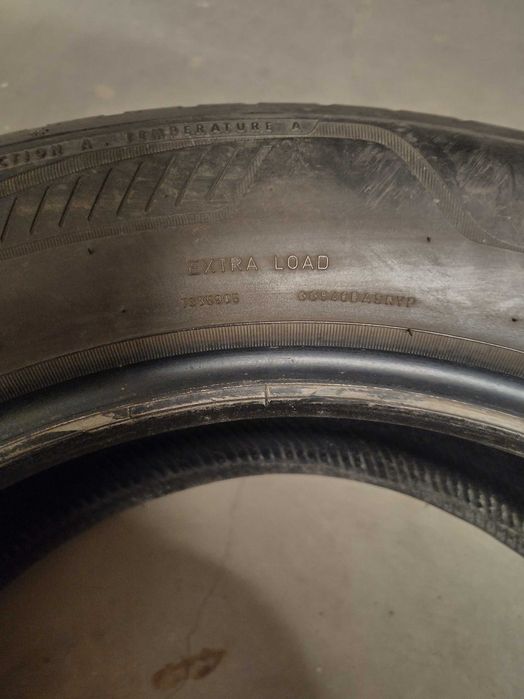4 броя автомобилни гуми 215/60R17 100H Good Year Vector 4 seasons extra load