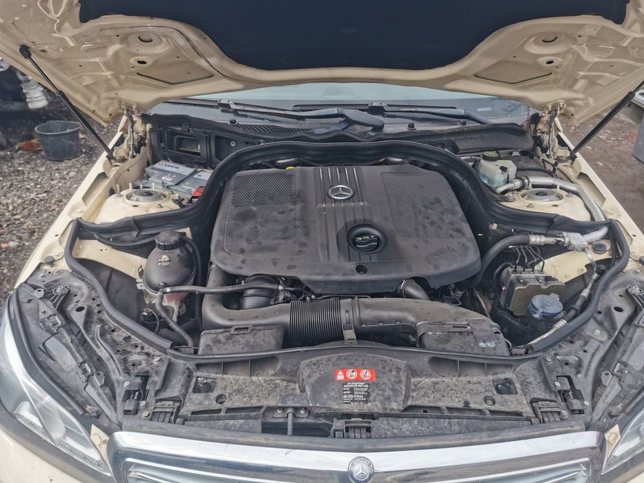 Dezmembrez w212 Facelift 2014