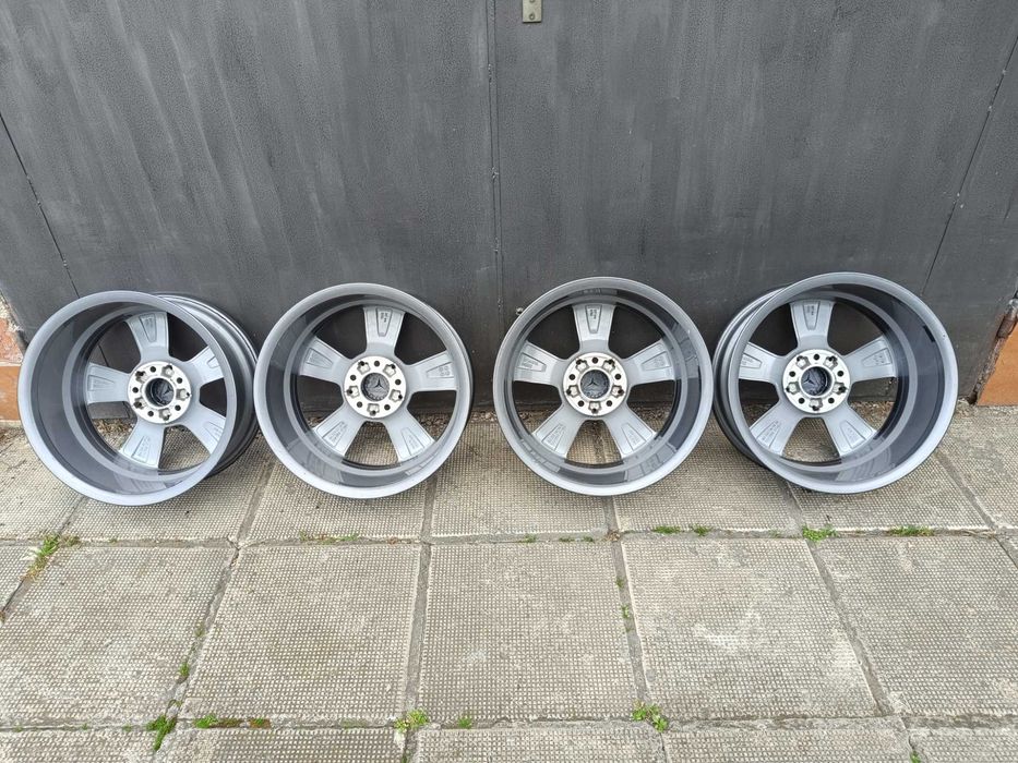 ОРИГИНАЛНИ джанти 17 ' цола 5x112 MERCEDES C KLASSE W205 / МЕРЦЕДЕС 7J ET48,5