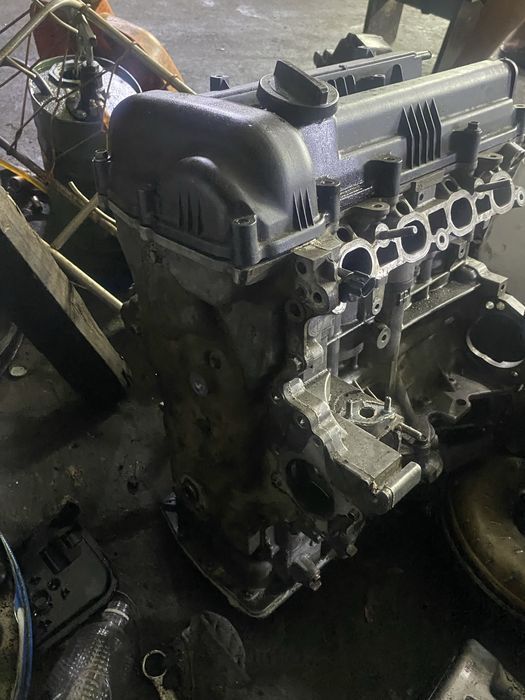 Матор от хуюндай акцент 1.6