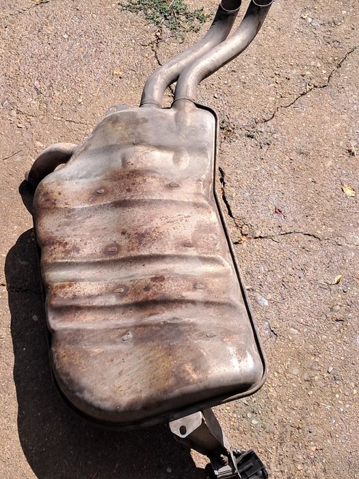 Крайно гърне рено лагуна 2