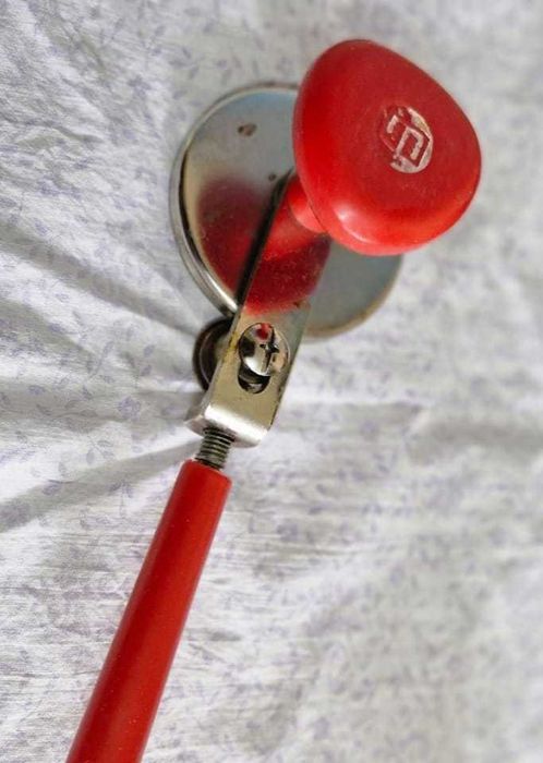 Ключ д\банок, штопор, походный набор терок, б\у