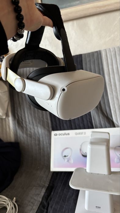 oculus quest 2 + аксесоари