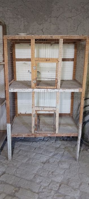 Qushlar uchun qafas 2 ta