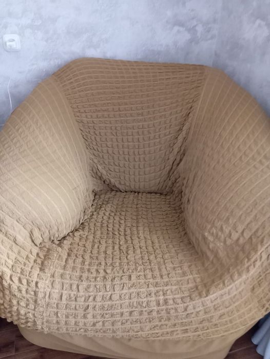 Диван и два кресла