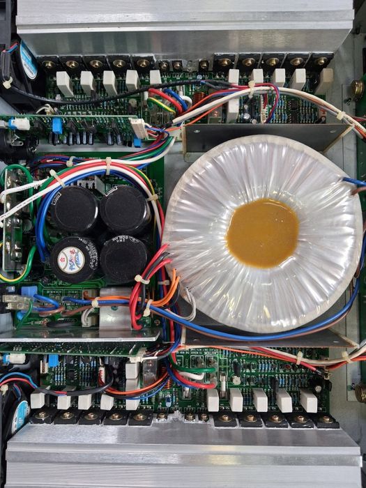 Amplificator de putere Bell psx 6022c