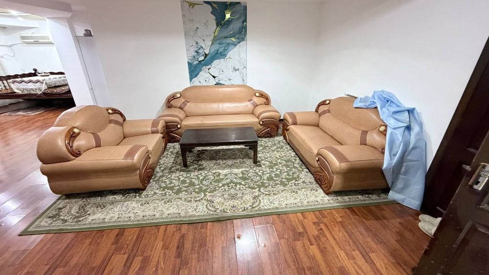 Chorsu Qoratosh Samarqand darvoza 100m2