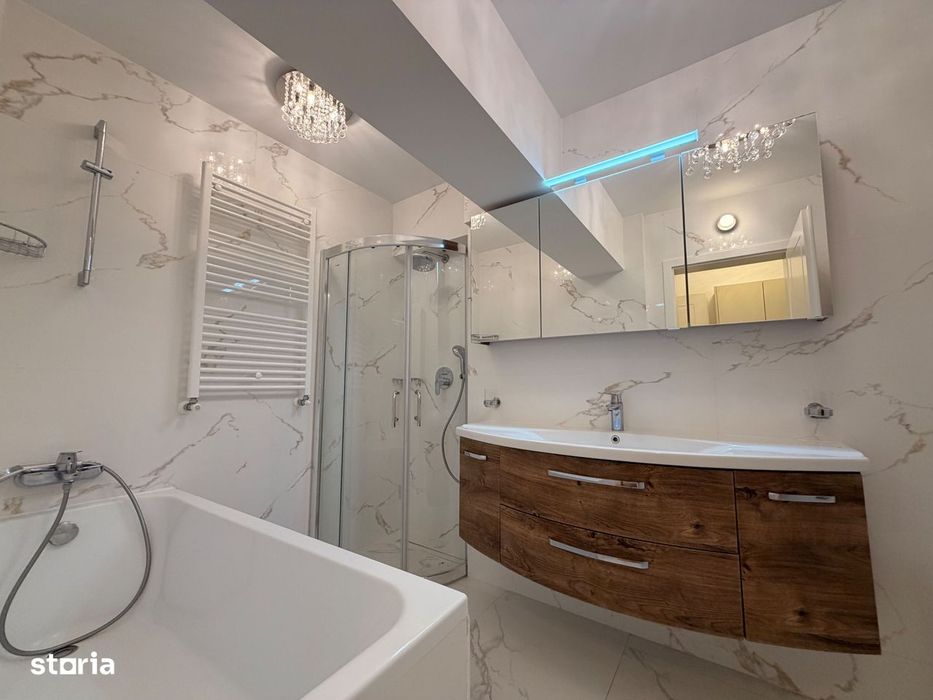 Apartament 4 Camere | Centrala Proprie | Renovat Complet