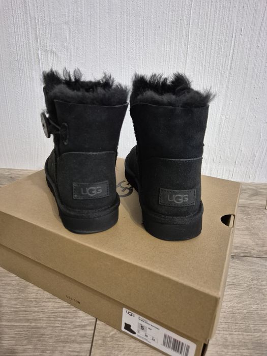 Ugg 36 negre.   .