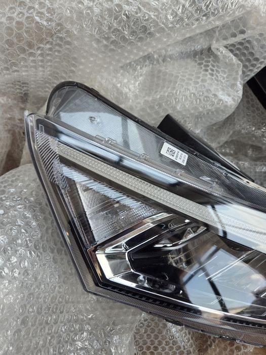 Hyundai i20 III 2022 Оригинален Ляв фар
