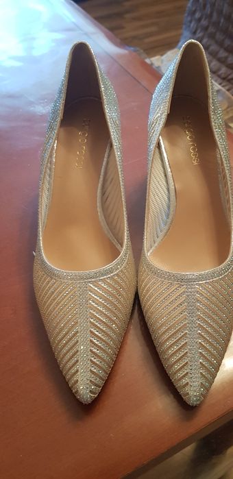 туфли новые размер 40