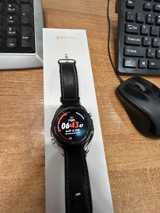 Часы Samsunga Galaxy Watch 3