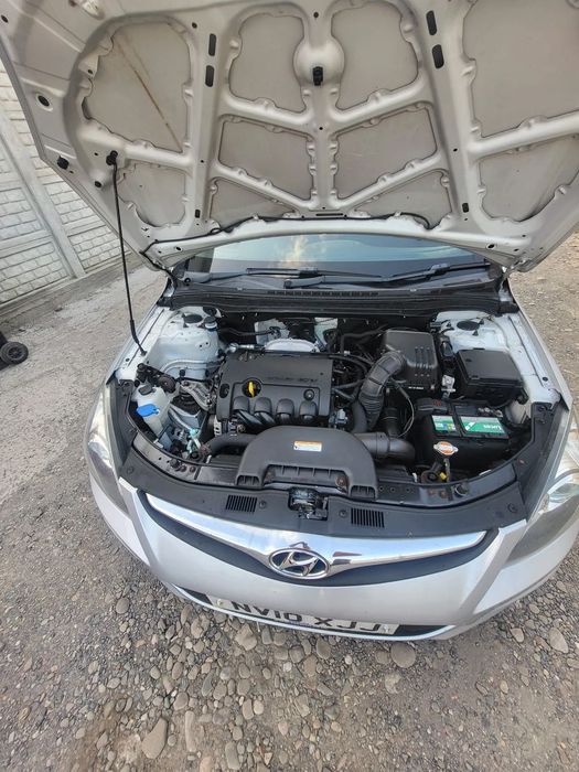 Usa dreapta spate/ Stop dreapta spate/ Stop stanga spate/ Hyundai I30 2010