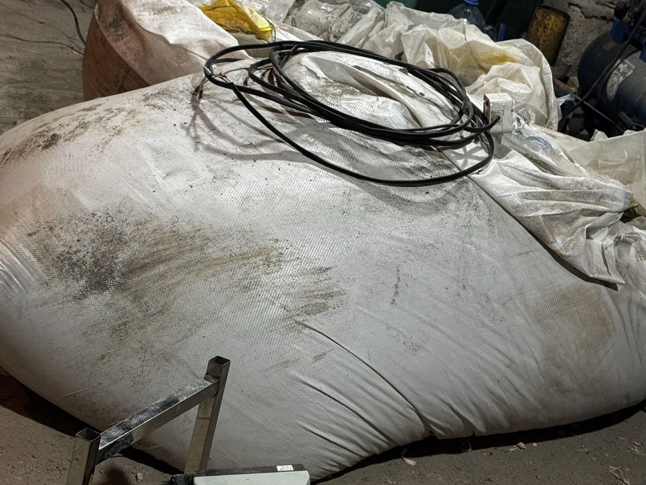 Цемент два мешка 1 мешок тонна