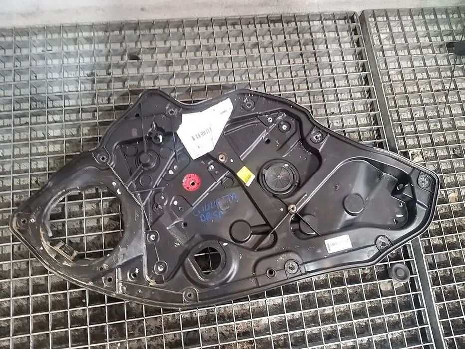 Macara geam electric dreapta spate alfa romeo giulietta 940 0505302730