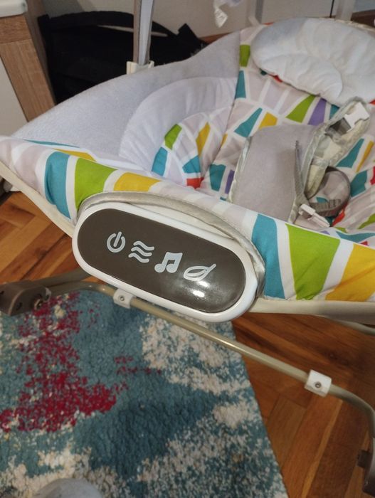 Музикален шезлонг chipolino dolce