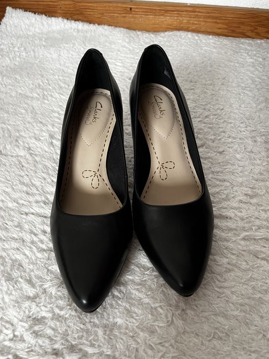 Оригинални зимни боти и кубинки