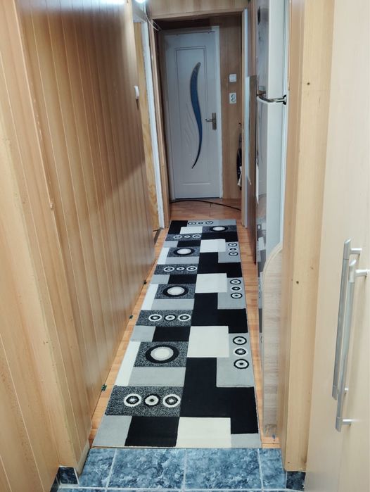 Vand apartament 3 camere !