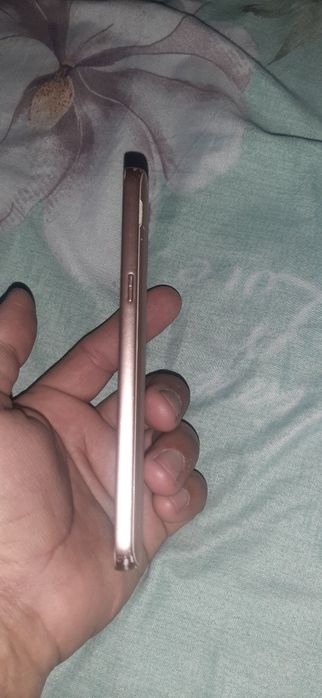 SAMSUNG j2core сотилади